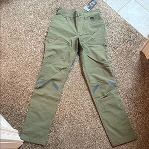 KUIU Kutana Green Cargo Pants